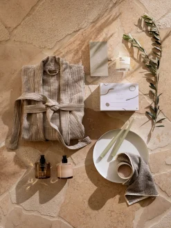 L&M Home Addition Studio - Hand Moisturiser Sale