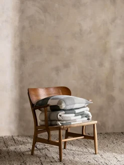 L&M Home Alby Eucalypt Australian Wool Blanket Cheap