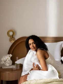 L&M Home Avenue White Linen & Cotton Pillowcases Cheap