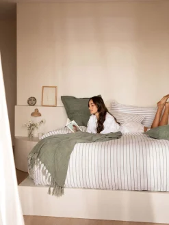 L&M Home Burton Seagrass Heavy Linen Throw Sale