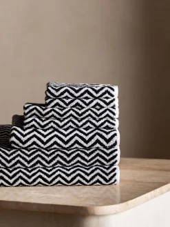 L&M Home Herringbone Classic Set Discount